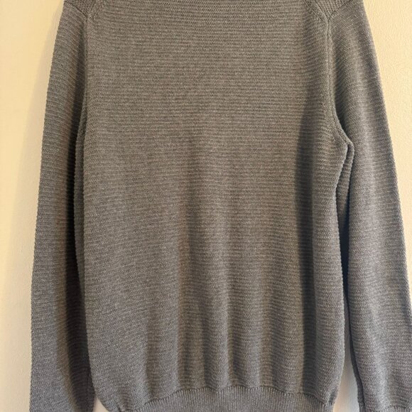 IZOD Men’s Crewneck Sweater Gray Long Sleeve Pullover Size L Pre-Owned Excellent - Picture 3 of 3